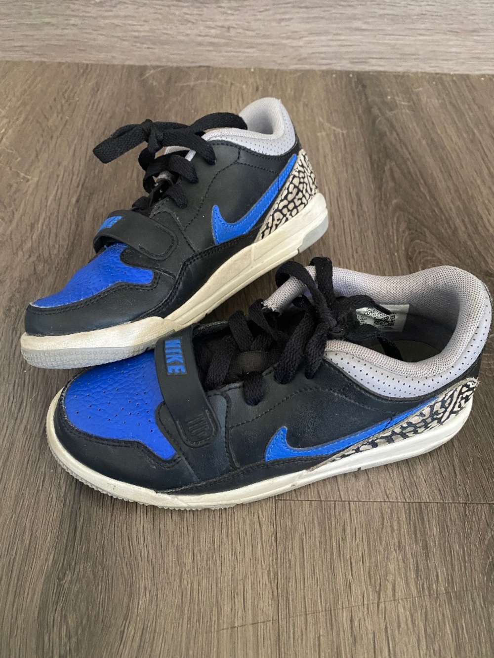 Nike Air Jordan Legacy 312 Low Royal Blue Black Cement [US 1 Youth]